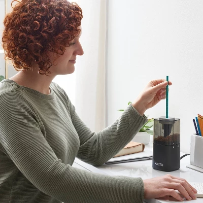 X-ACTO Powerhouse Electric Pencil Sharpener With SafeStart Motor 3 X-ACTO Powerhouse Electric Pencil Sharpener With SafeStart Motor - Image 3