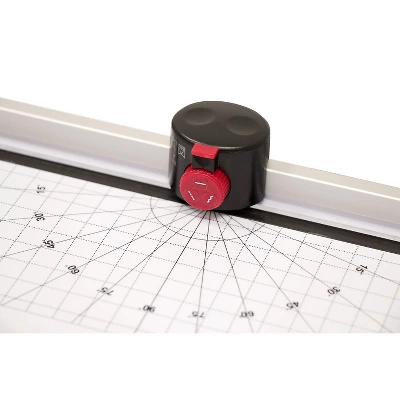 United LT13 Thermal & Cold Laminator With Paper Trimmer And Corner Rounder 13" Width Black/White 1 United LT13 Thermal & Cold Laminator With Paper Trimmer And Corner Rounder 13" Width Black/White